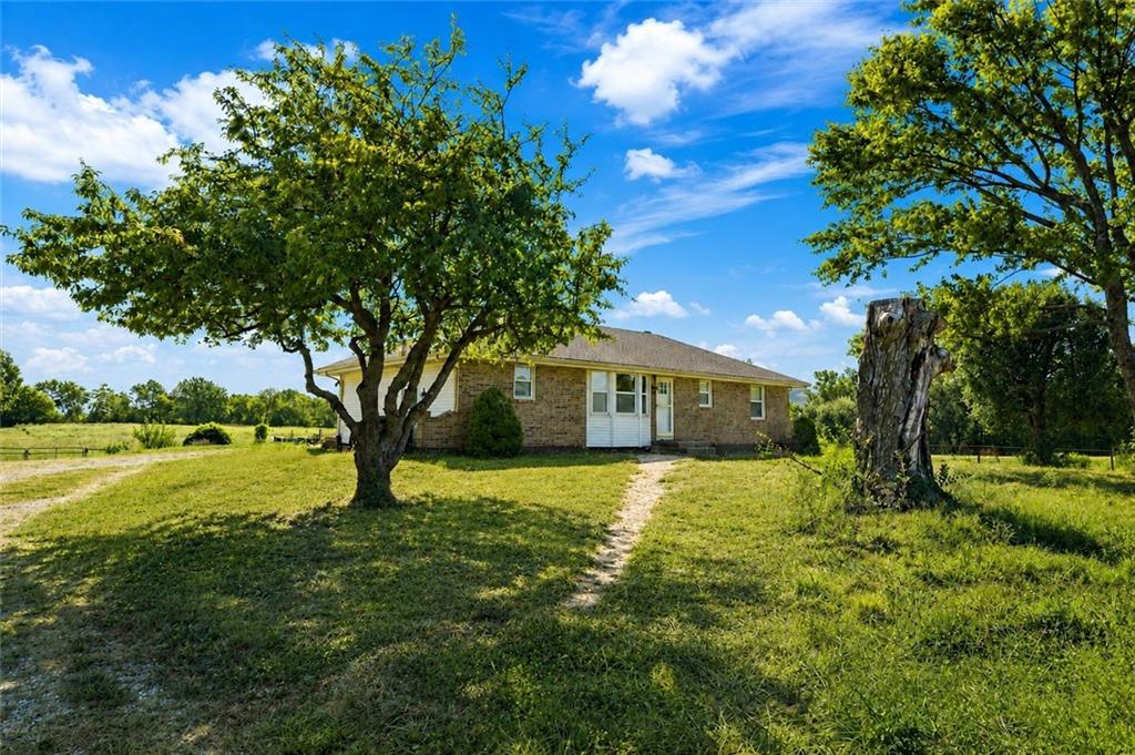 27611 S Belle Plain Road Property Photo 22