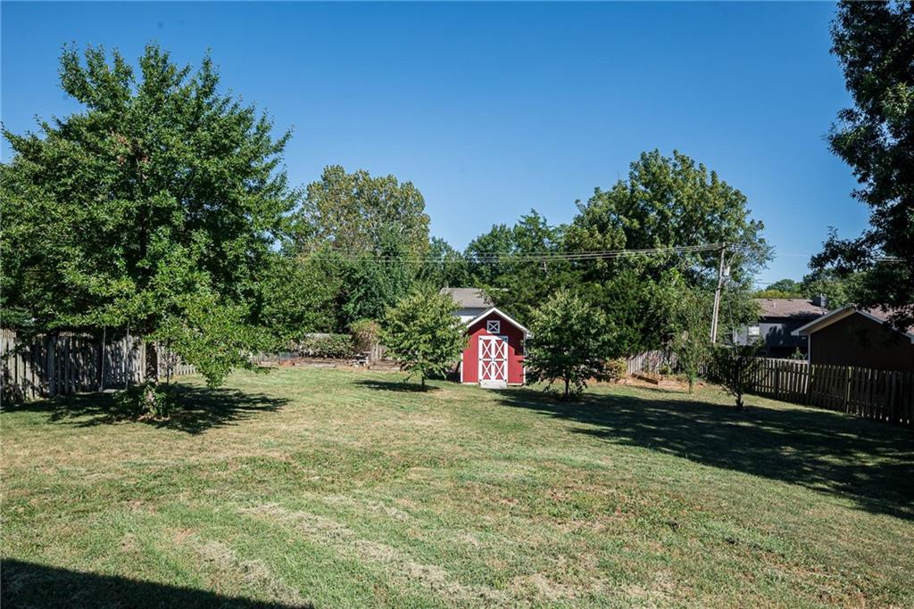 1104 Wagon Wheel Road Property Photo 33