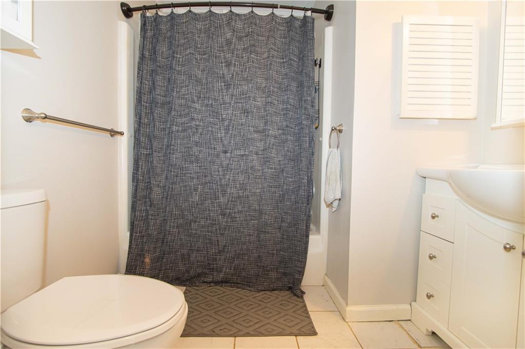 205 Larkin Street Property Photo 17