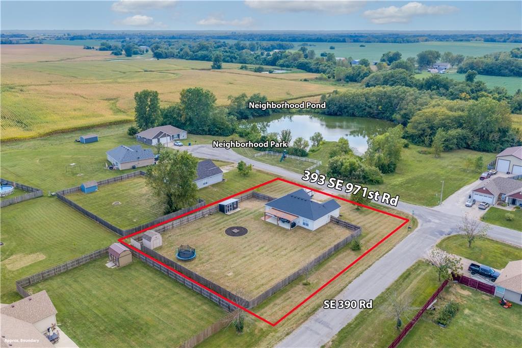 393 Se 971st Road Property Photo 82