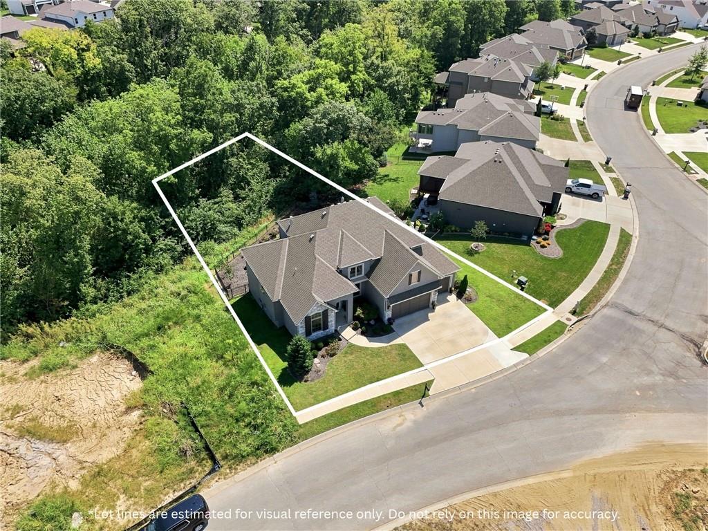 13559 Terrace Park Drive Property Photo 4