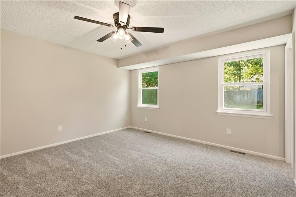 325 Se Brownfield Drive Property Photo 16