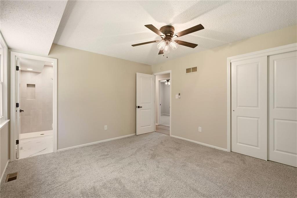 325 Se Brownfield Drive Property Photo 17