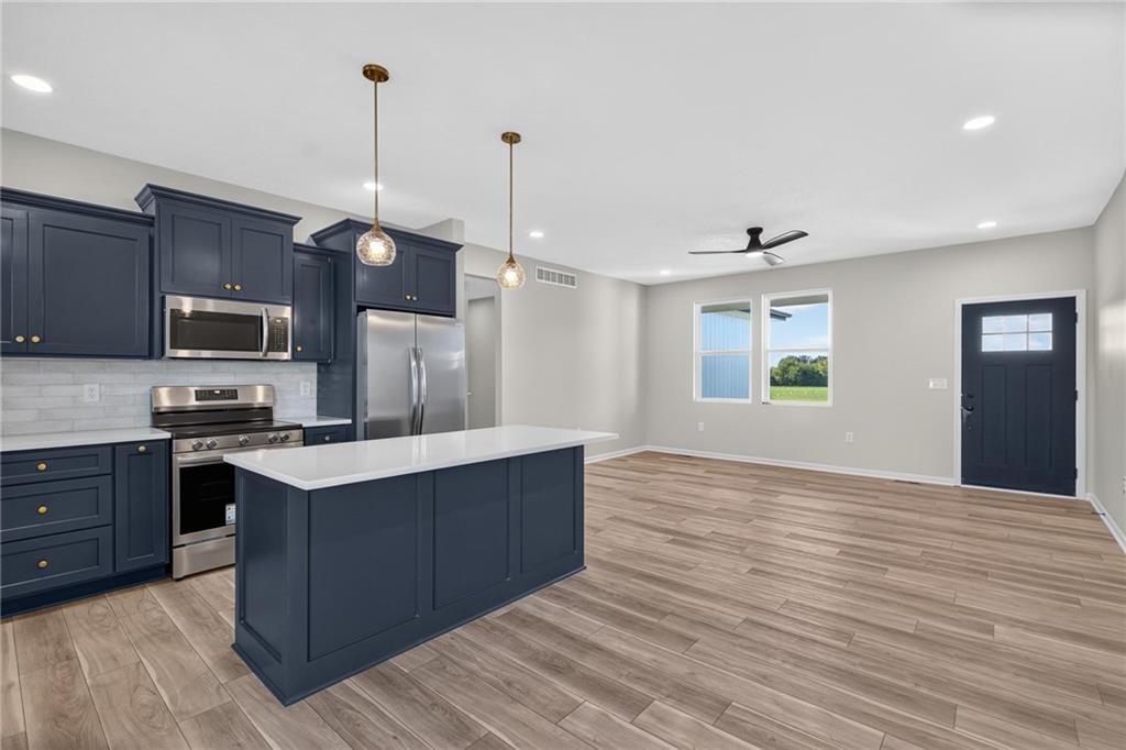 1415 Thomas Drive Property Photo 18