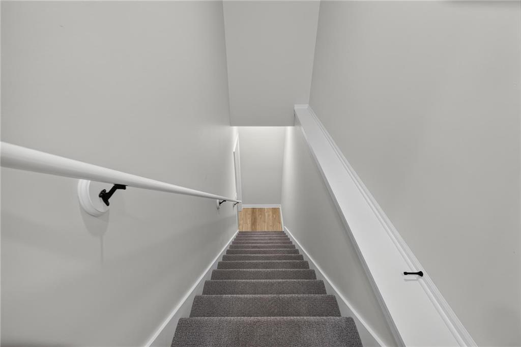 1415 Thomas Drive Property Photo 34