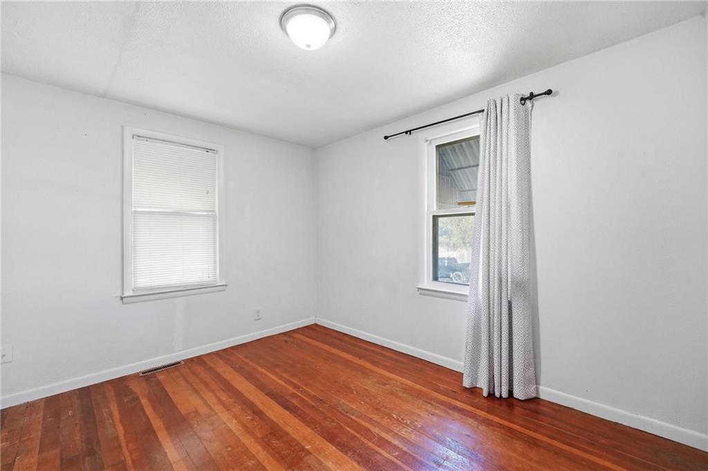 8725 E Smart Avenue Property Photo 6