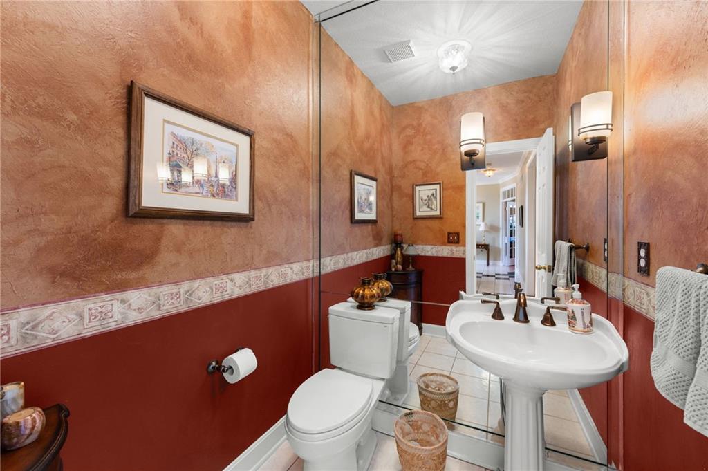12401 W 129th Street Property Photo 17