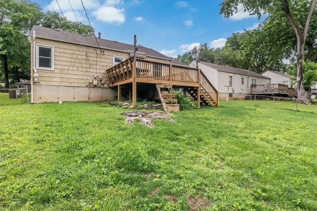 5531 Lamar Avenue Property Photo 4