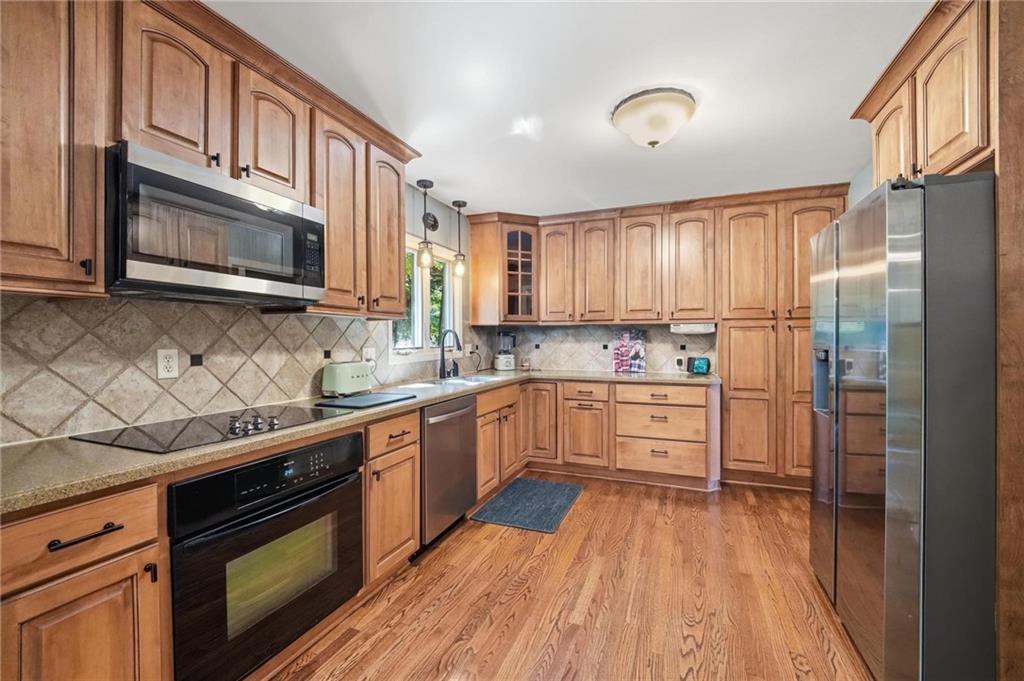 5405 W 80th Street Property Photo 15