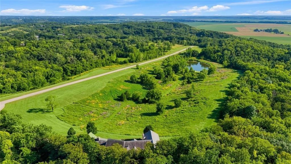 22350 Grass Pad Road Property Photo 2