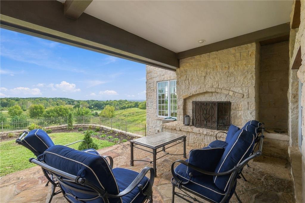 22350 Grass Pad Road Property Photo 5