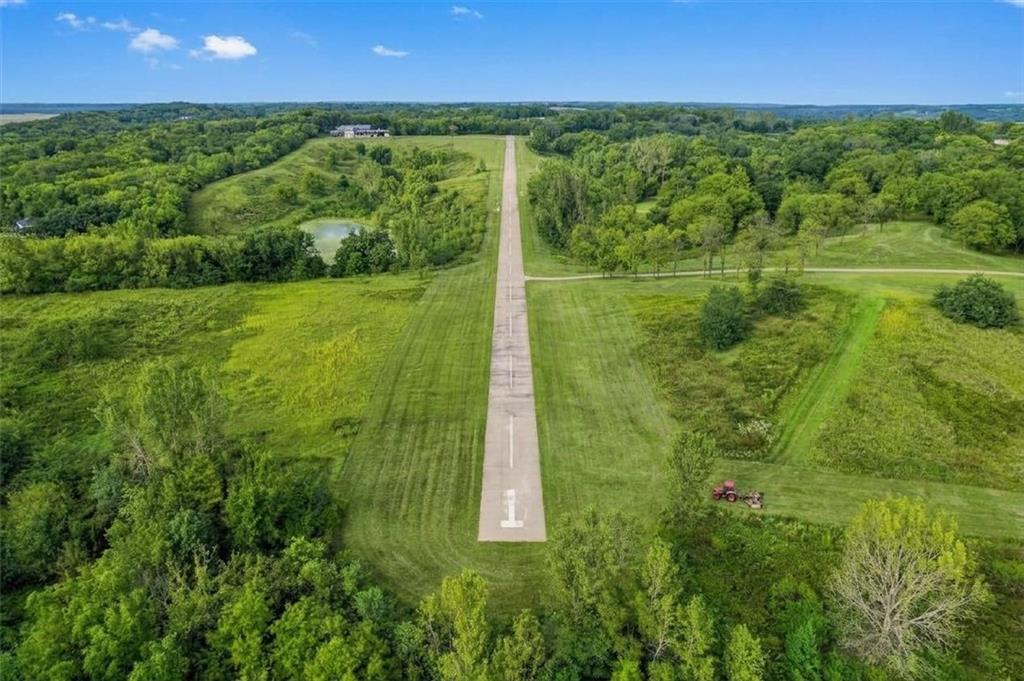 22350 Grass Pad Road Property Photo 8