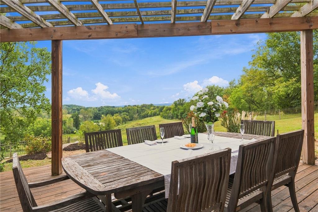 22350 Grass Pad Road Property Photo 46