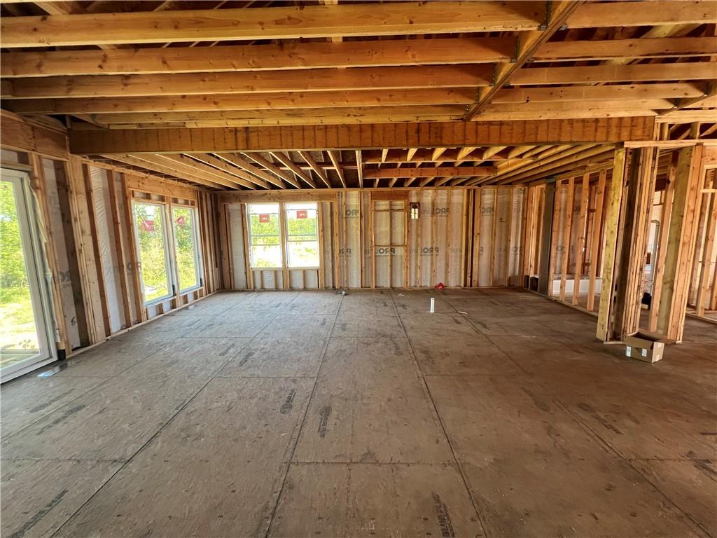 21403 Twin Oaks Parkway Property Photo 3