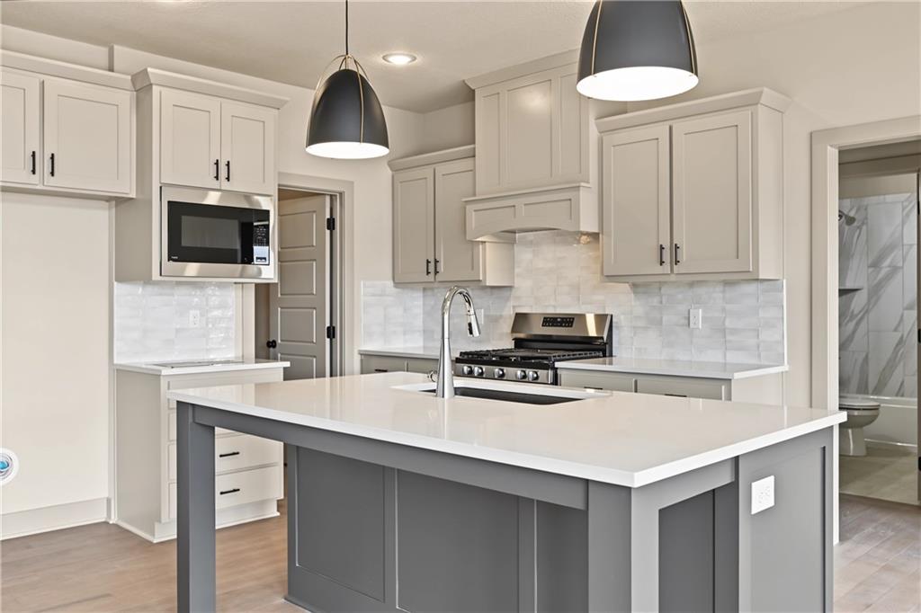 23903 Clear Creek Parkway Property Photo 14