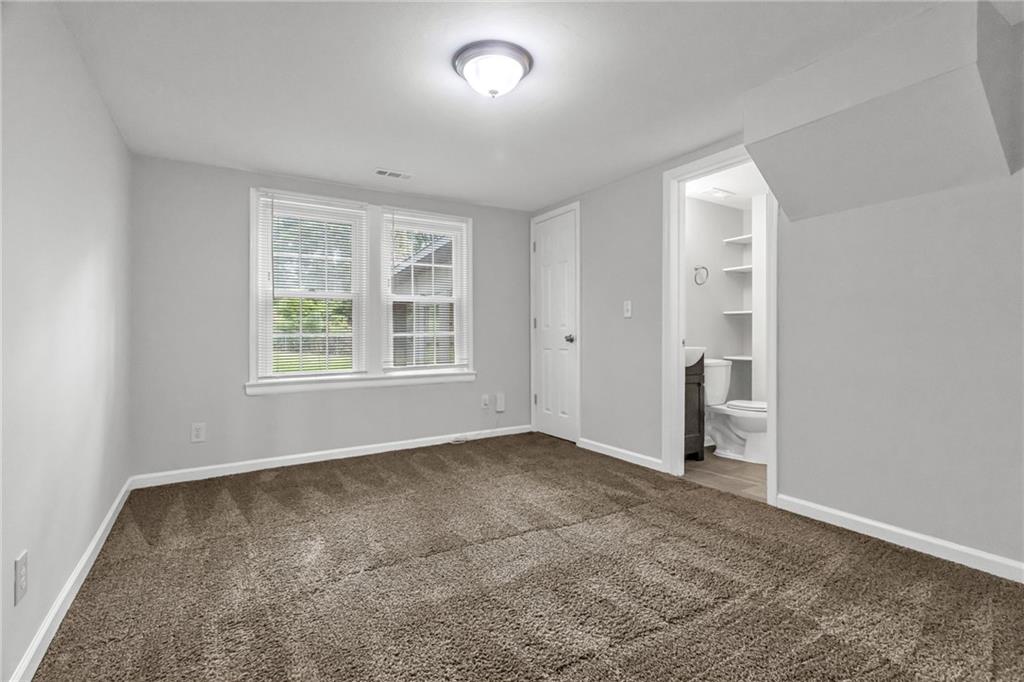 2506 Ne 46th Street Property Photo 11
