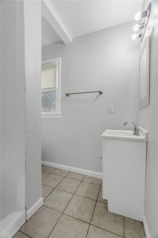 506 E 165th Street Property Photo 10