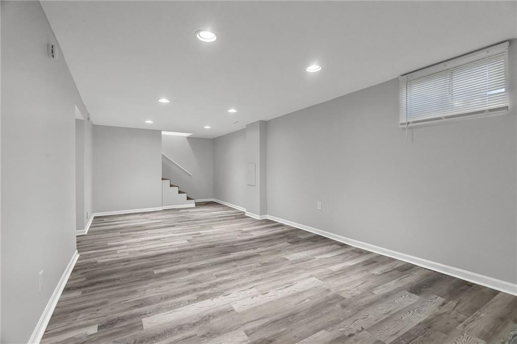 604 W 38th Street Property Photo 19