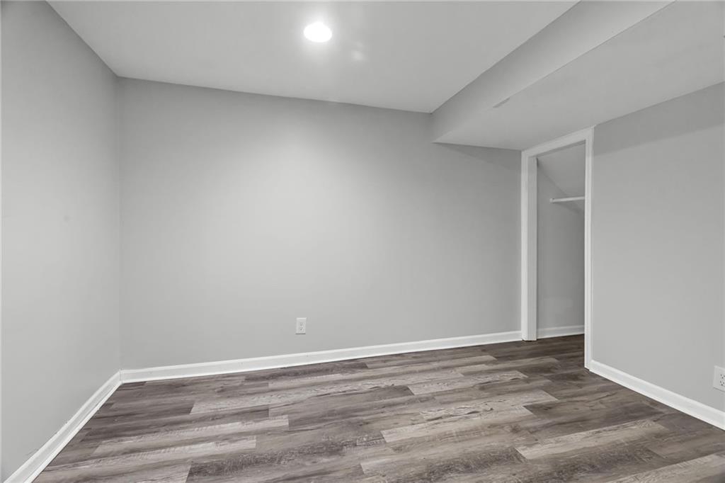 604 W 38th Street Property Photo 23