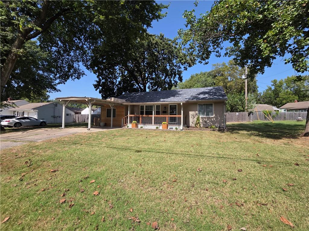 208 Sw 5th Street Property Photo 3