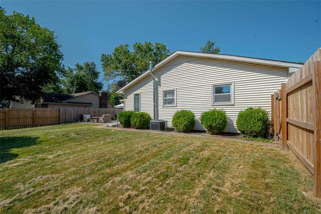 622 E 10th Street Property Photo 45
