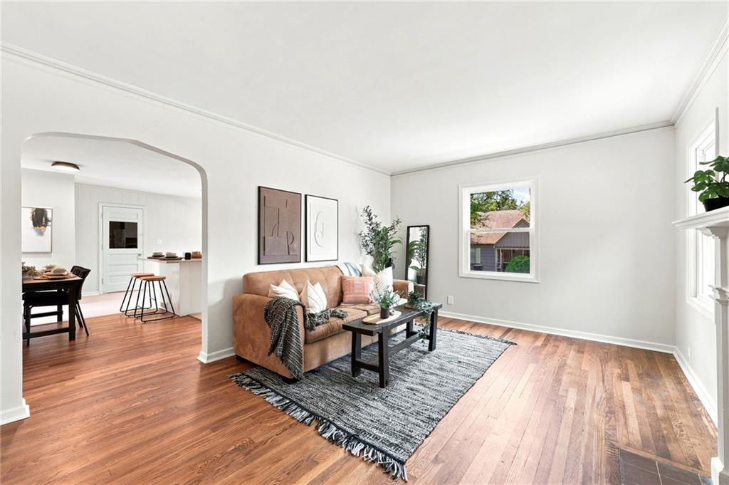 1301 E 80th Street Property Photo 6