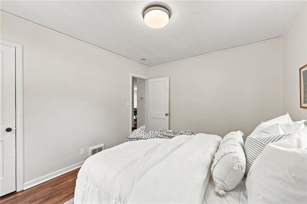 1301 E 80th Street Property Photo 29