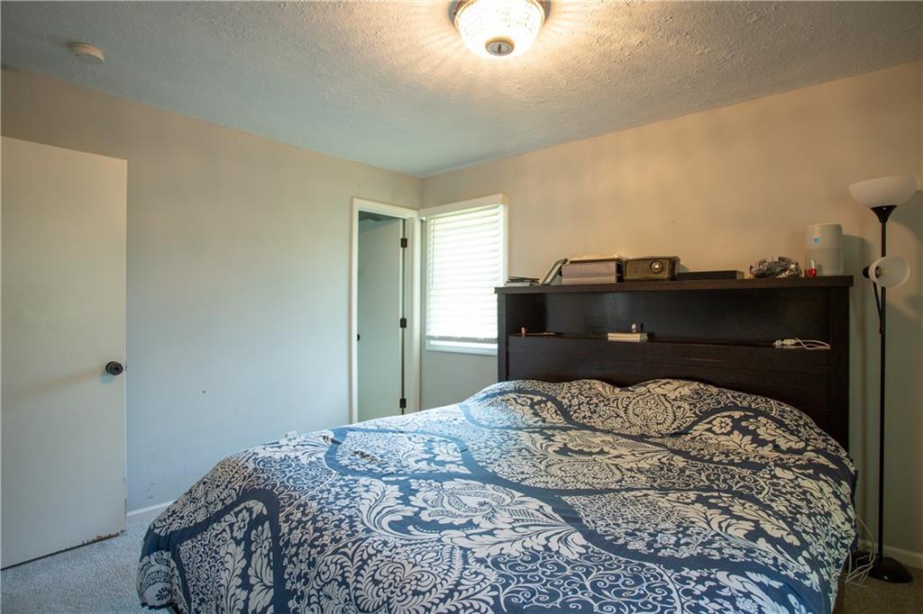 1837 W Chambery Drive Property Photo 19