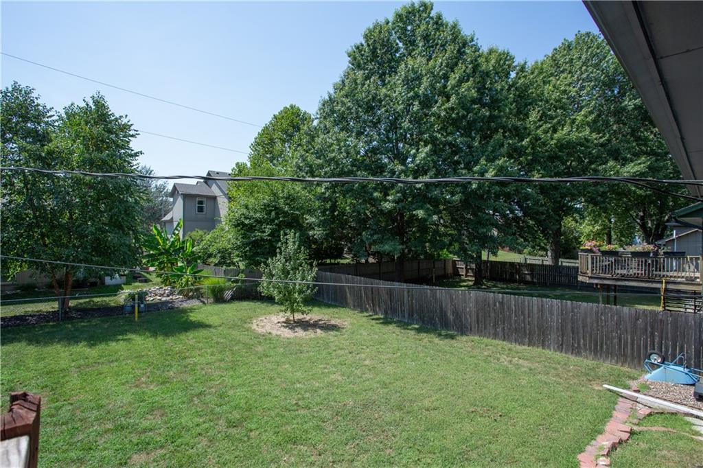 1837 W Chambery Drive Property Photo 46