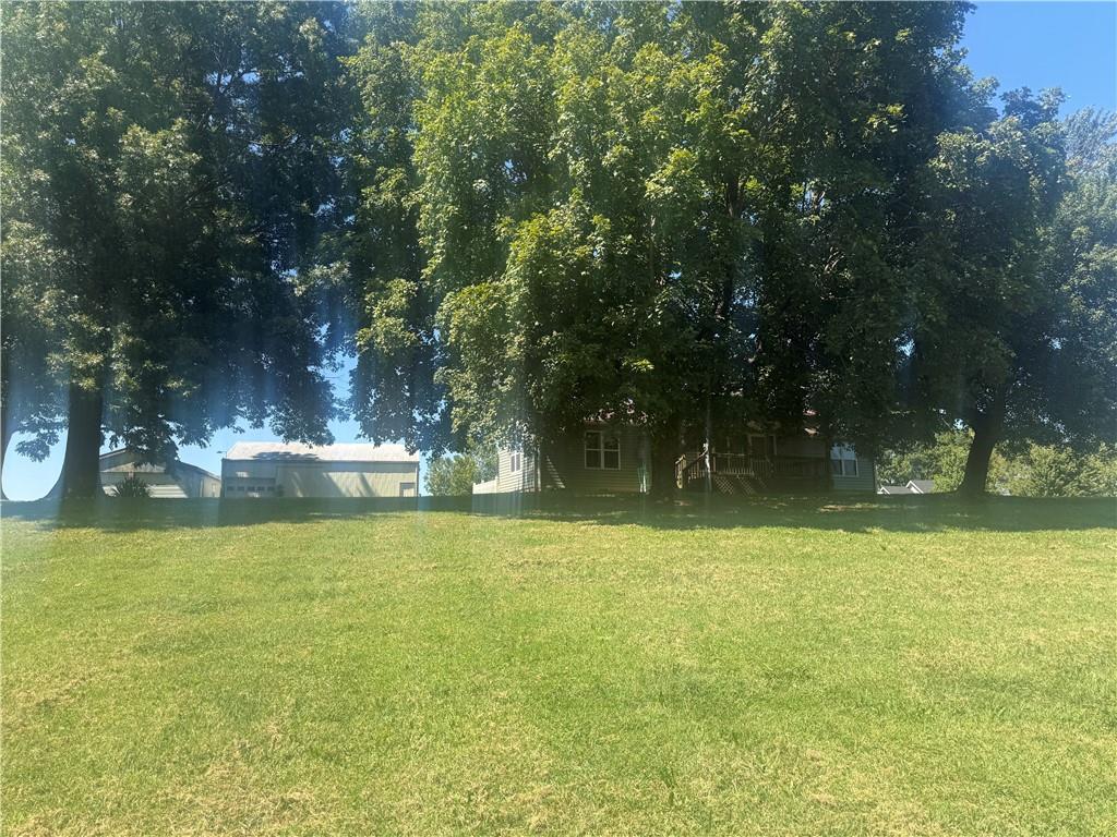 663 Golf Road Property Photo 5