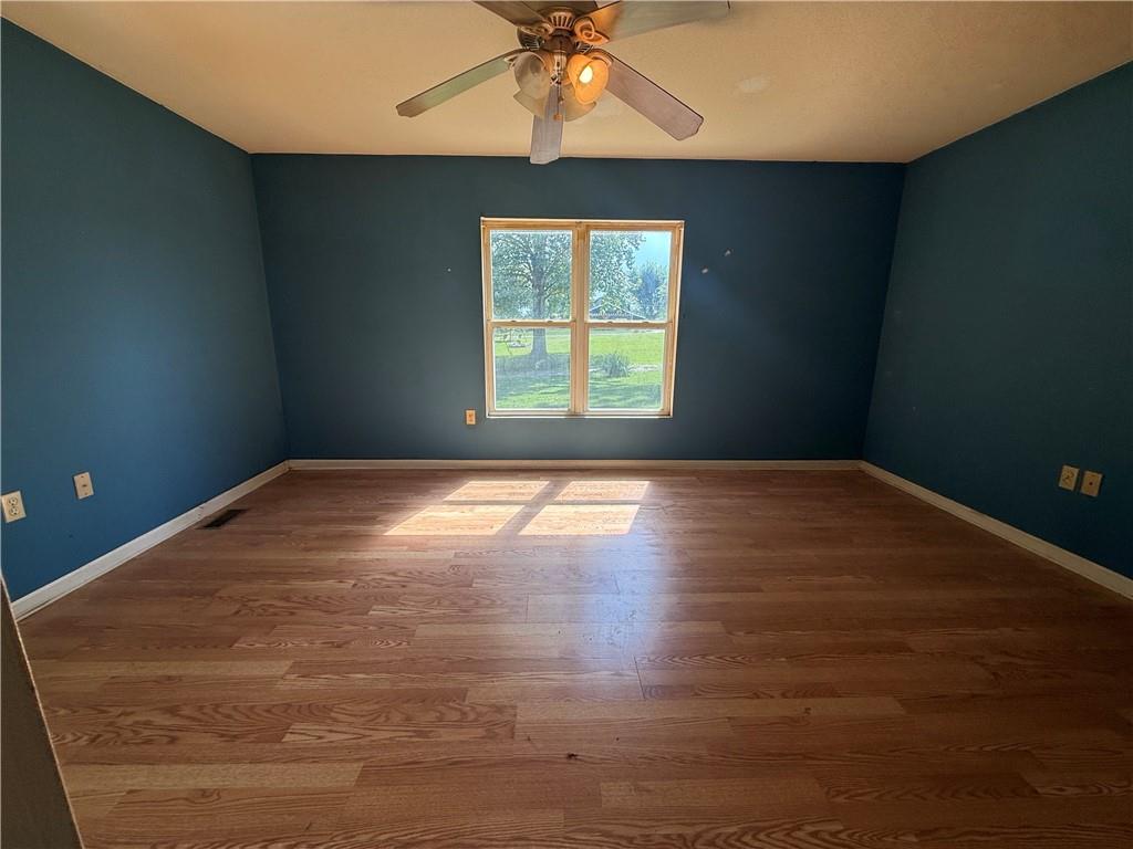 663 Golf Road Property Photo 14