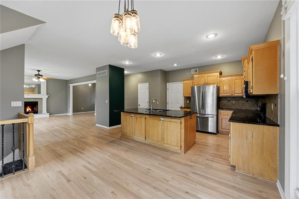 1404 Cedar Ridge Circle Property Photo 16