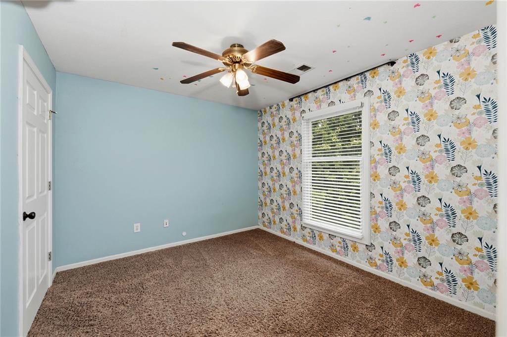 1404 Cedar Ridge Circle Property Photo 19