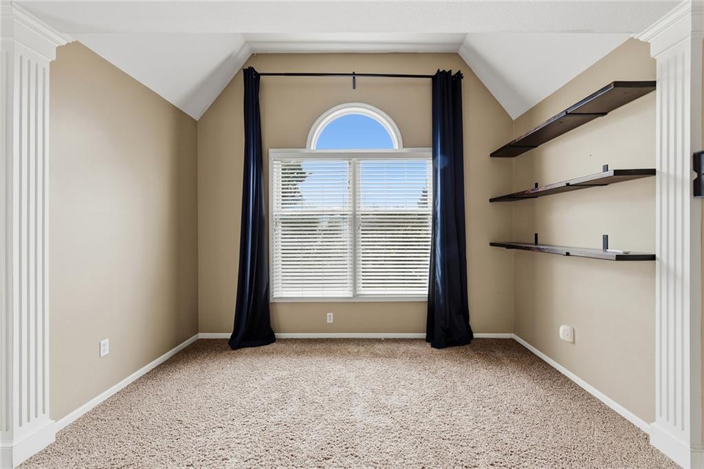 1404 Cedar Ridge Circle Property Photo 27