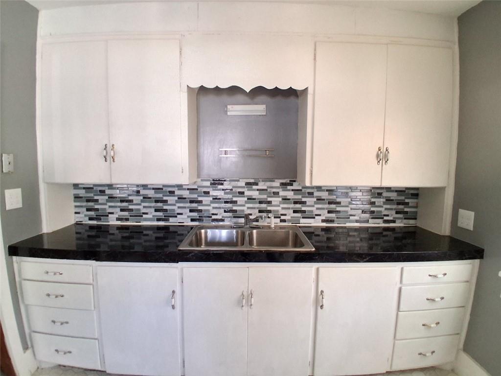 502 E Washington N/a Property Photo 5