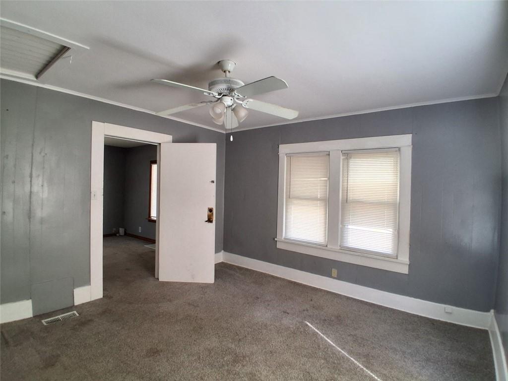 502 E Washington N/a Property Photo 13