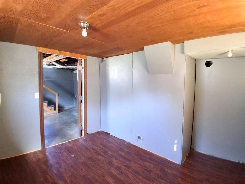 502 E Washington N/a Property Photo 19