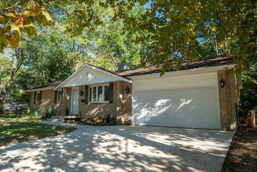 Ridge Drive Property Photo 2