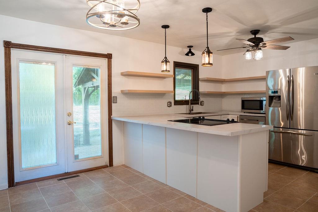 Ridge Drive Property Photo 5