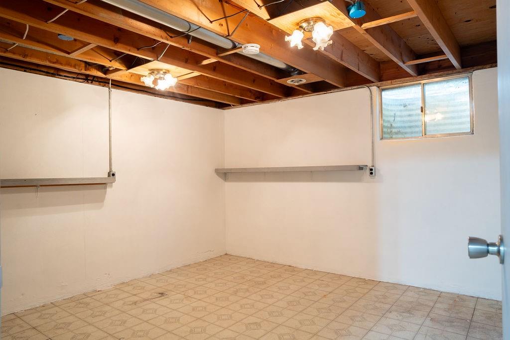 Ridge Drive Property Photo 17