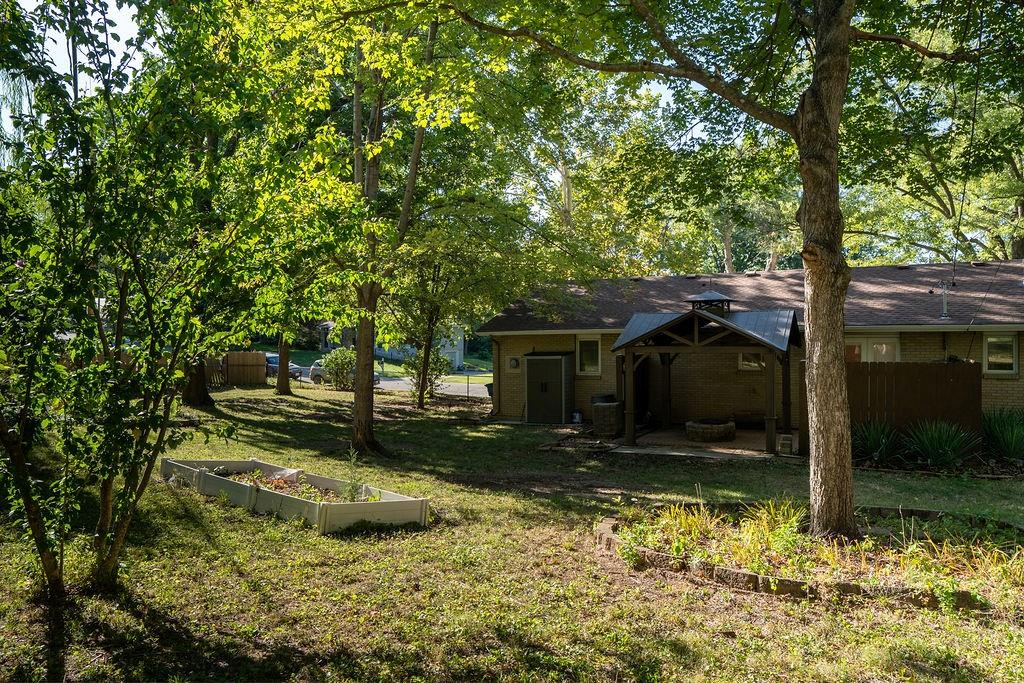 Ridge Drive Property Photo 22
