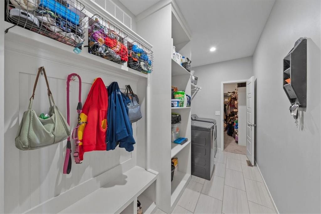 11319 Webster Avenue Property Photo 17