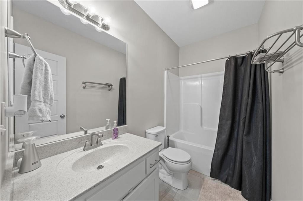 11319 Webster Avenue Property Photo 22