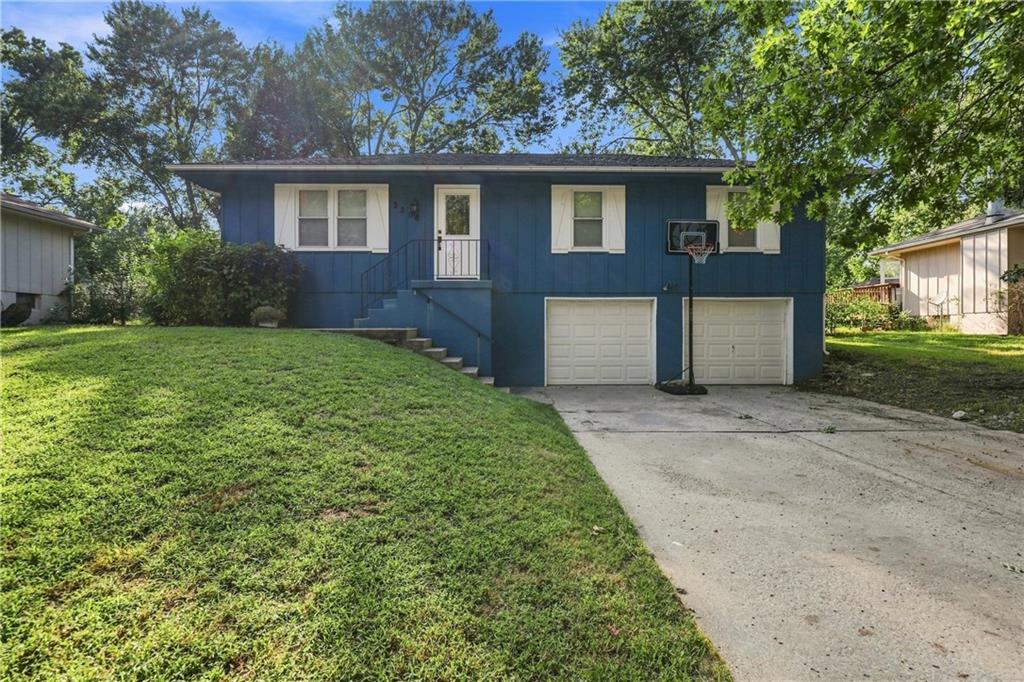 2206 S Park Avenue Property Photo 1