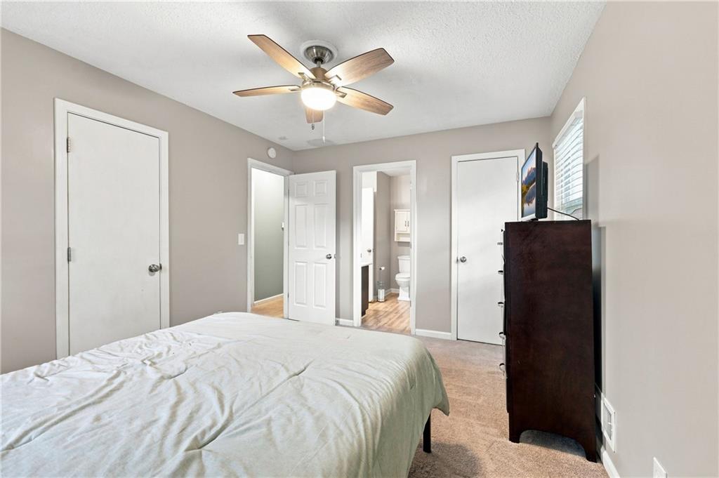2206 S Park Avenue Property Photo 13