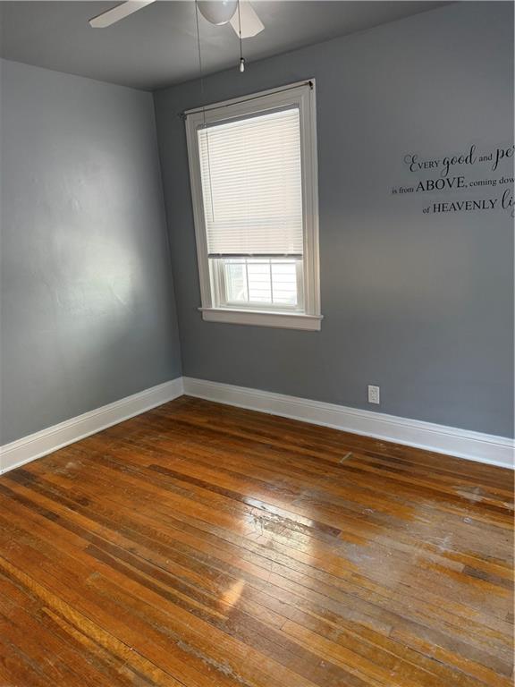1006 W 7th Street Property Photo 10