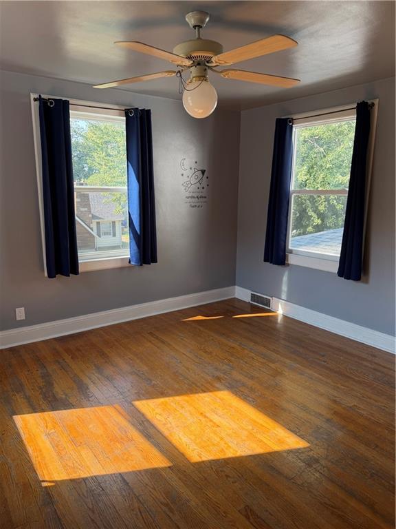 1006 W 7th Street Property Photo 13