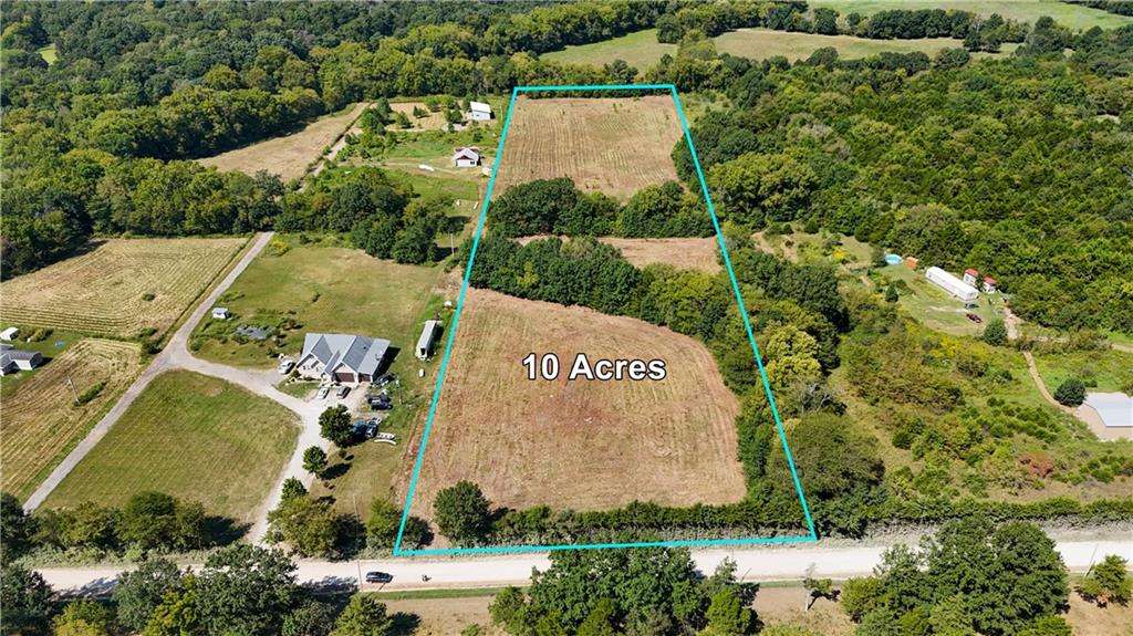 Lone Star Road Property Photo 2