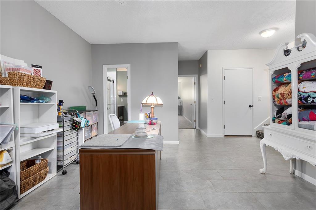 6505 N Beaman Avenue Property Photo 30