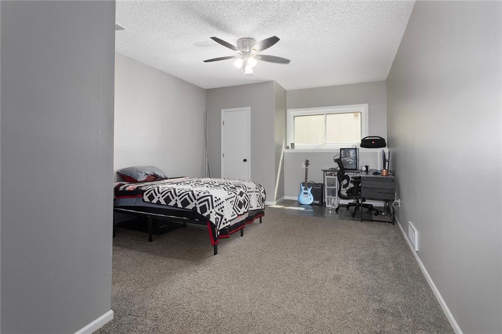 6505 N Beaman Avenue Property Photo 32